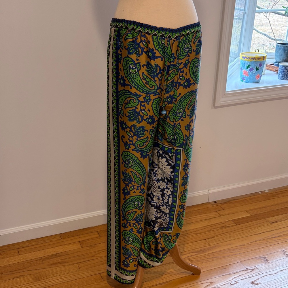 Green & Navy Paisley Wide-Leg Pants